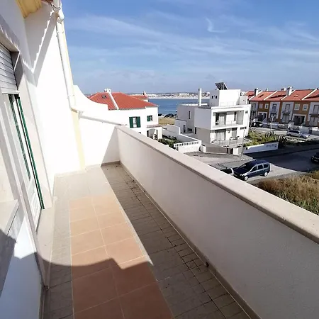 Semesterbostad Casa Do Quebrado *